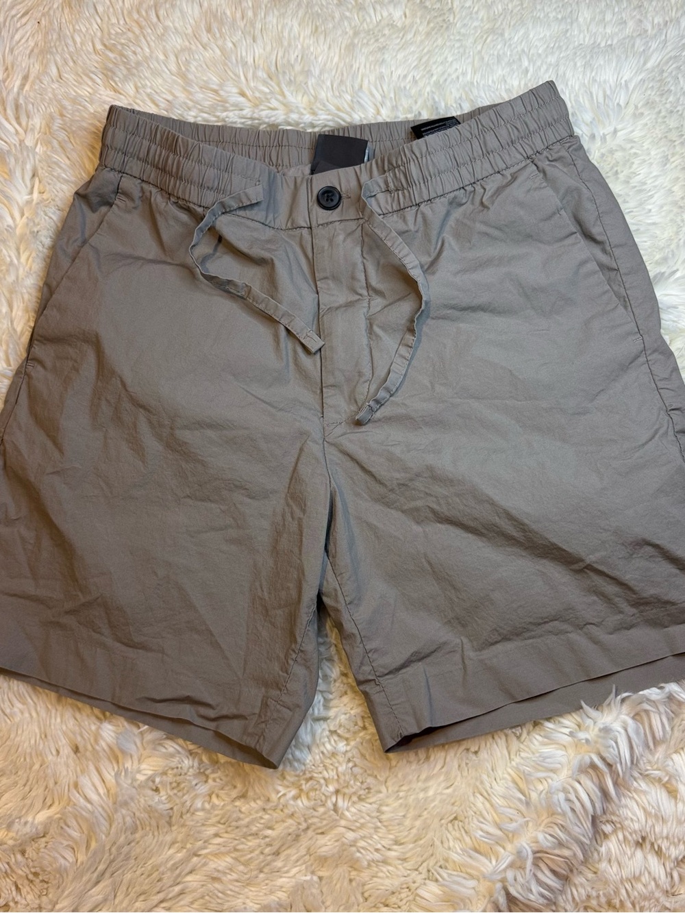 H&M Men's XS chino Shorts Taupe Gray with drawstring 6” inseam no liner